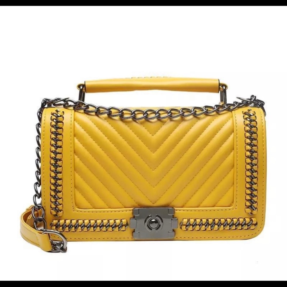 Yellow chain crossbody handbag